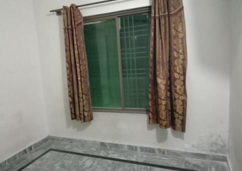 Room in an apartment for rent - 4/6