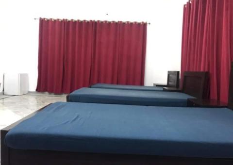 Fully furnished Rooms available for professional students and jobholders - 5/7