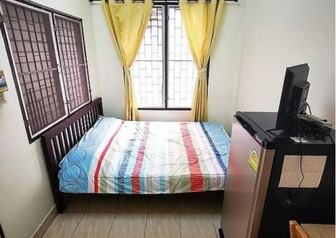 Falak Girls Hostel Located in F10-2 Islamabad