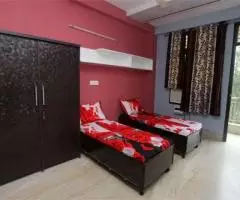 Pak Home Hostel near to Lahore School of Fashion Design (LSFD) in Lahore