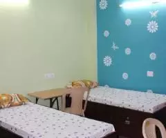 Pak Home Hostel near to Institute of Management and Technology (IMT) in Lahore