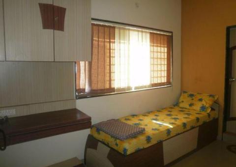 Pak Home Hostels near to Roots Millennium School in Rawalpindi