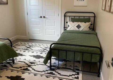 Pak Home Hostels near to Punjab College Rawalpindi