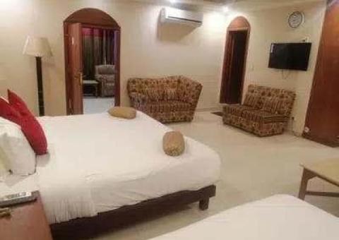 Pak Home Guest House in Chaklala Scheme III Rawalpindi - 2/2