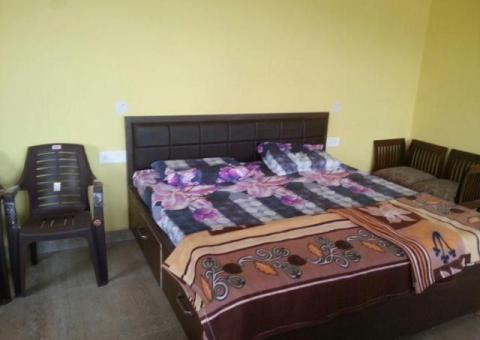 room available near to Pakistan Town in Islamabad