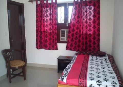 room available near to Faisal Mosque in Islamabad