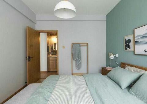 Students Accommodation near to European School of Economics