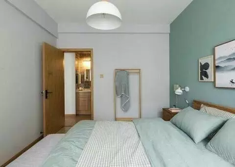 Students Accommodation near to European School of Economics