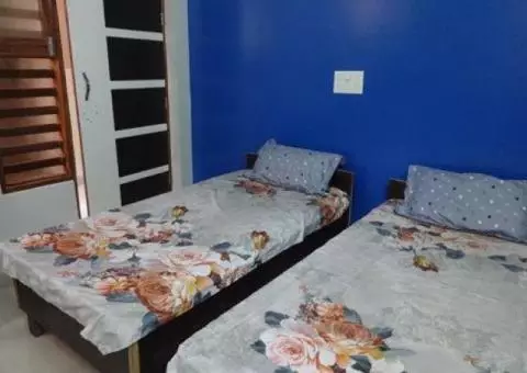 Girls hostel near to Institute of Management Sciences (IMS) - Gulberg III