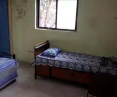 Girls hostel Available in Islampura - 1