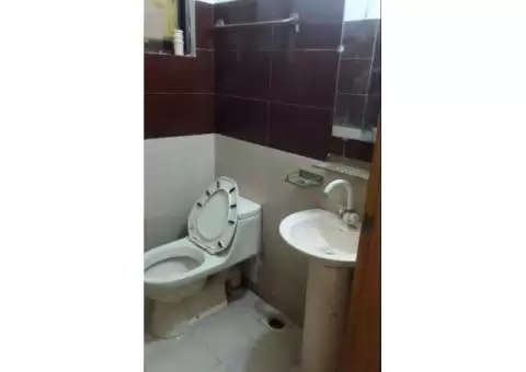 Beautiful Furnished 2 Bed Apartment Available With Gas For Rent - 4/5