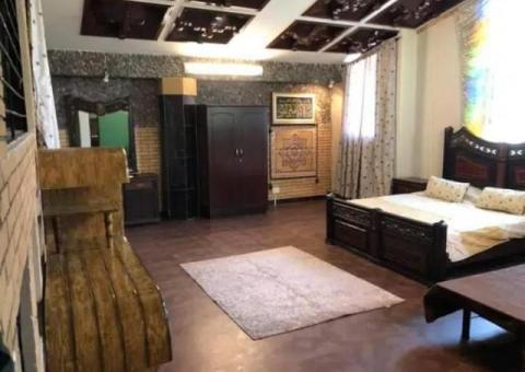 Furnished Room For Rent - 1/4