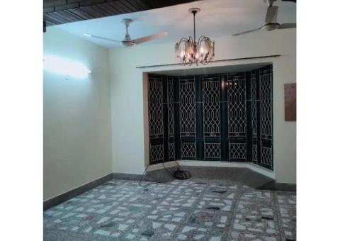 G9/4 ideal location Full house available for rent urgent - 4/5