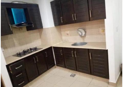 Par day short time appatment available bahria town phase 6 empire hieg - 2/4