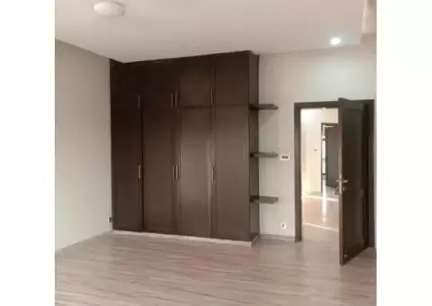 Bahria town phase 8, 10 Marla triple story house, 7 bed with attached - 2/6
