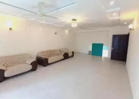 Well Renovated 4 Beds House For Rent In F7 - 4/4