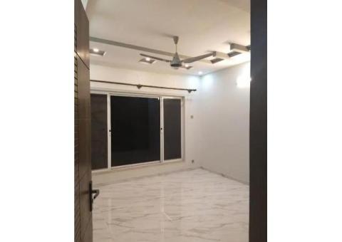 11 Marla Brand New 5 Bed Deffence Villa For Rent - 2/4