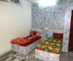 Girls hostel Available in Faisalabad near Faisalabad Institute of Textile and Fashion Design (FIT)