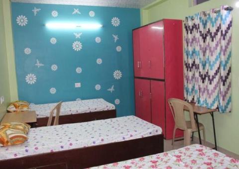 Hostel in Faisalabad for Girls near Government College of Technology (GCT)