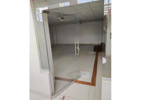 Office Available For Rent - 1/6