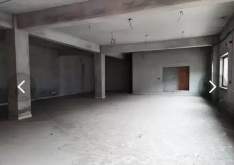 8000 sqft commercial space for rent - 2/5