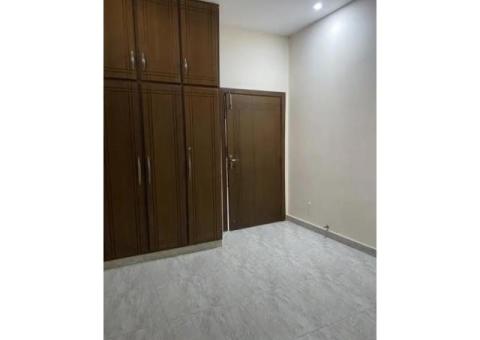 Female room for rent - 1/4