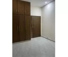 Female room for rent