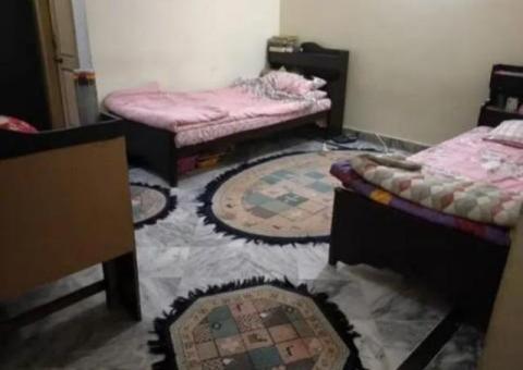Pwd Girls Hostel For Jobians and Students best location pwd islamabad - 4/5