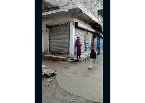 Shops Corner shop and middle shop