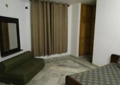 Room for Officers, Paying Guest & Male or Female Professional Workers