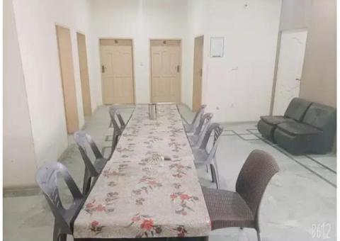 Zee societe boys hostel in Pwd Islamabad Near tehzeeb baker - 2/5