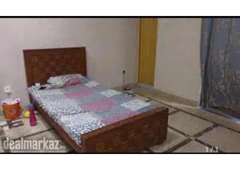 Girl Hostel near Babar Colony Rawalpindi - 1/3