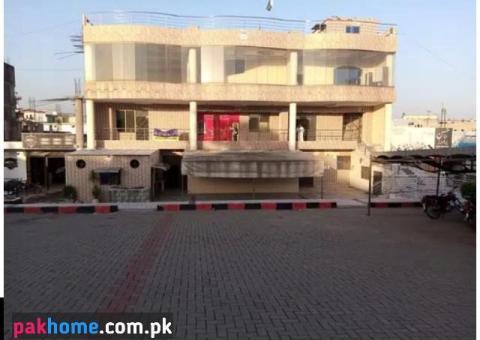 Girls Hostel near Bankers Colony, Rawalpindi - 2/3
