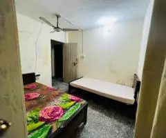 i-8 girl's hostel Islamabad - 4