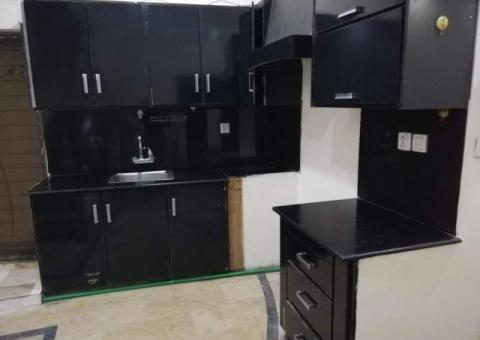 Girls hostel Near to University of Management and Technology - 2/5