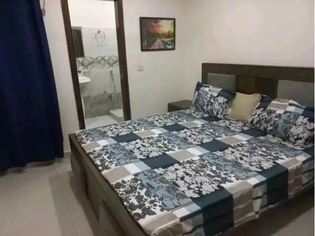 apartment in islamabad E11/2 - 1/2