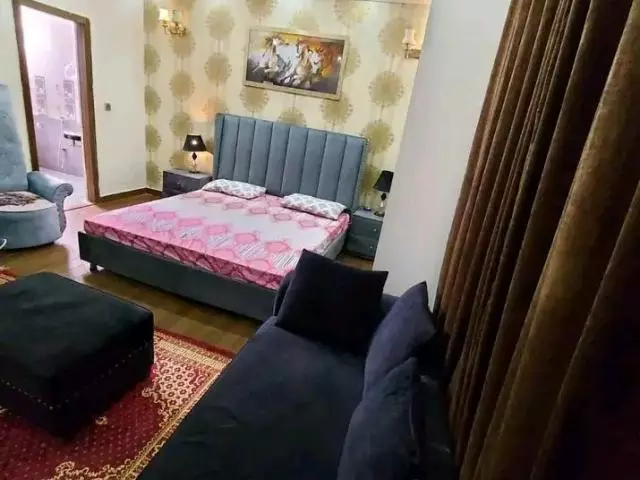 apartment in islamabad E11/2 - 2/2