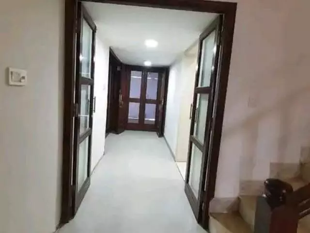 house for rent in f8 islamabad - 1/1