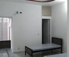 G11 girls hostel available near islamabad model college - 4