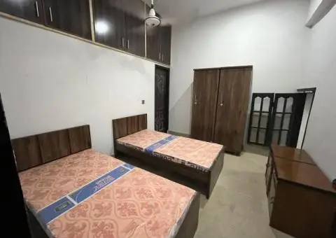 9H Girls Hostel - 3/13