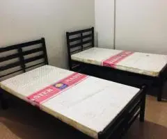 Safe and Affordable Hostel for Girls in Iqbal Town Lahore - 1