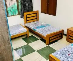Girls Hostel available in Gulberg Lahore - 3