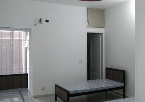 Johar town Girls hostels - 5/7