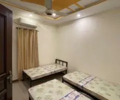 Explore Your Options For Girls Hostels in Raiwind Road Lahore - 5