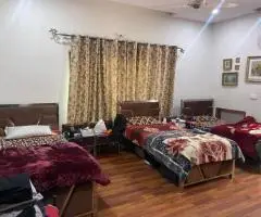 Explore Comfortable Living Hostel for Girls in Model Town Lahore - 2