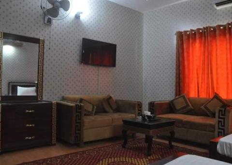 Laiba girls hostel  islamabad - 7/8