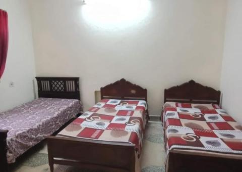 facilities 1• Furnished room  2• Attach washroom 3•Best menu (3 time meMarkez k sath  Iiui... Numl.. - 10/11