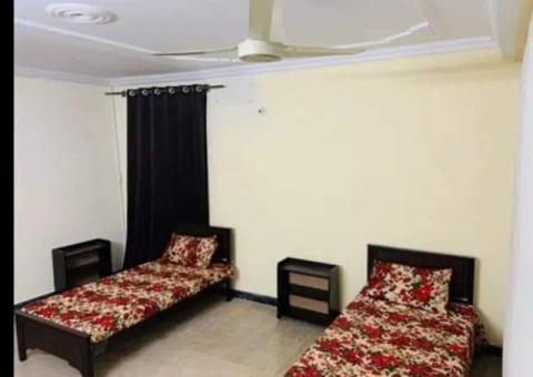 GIRLS HOSTEL,situated in g-11/4 - 3/13