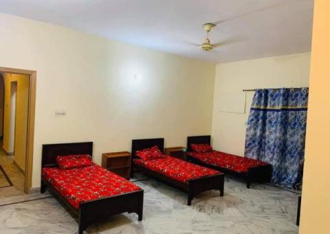 G11/4g10/1new girls hostel Islamabad - 2/12