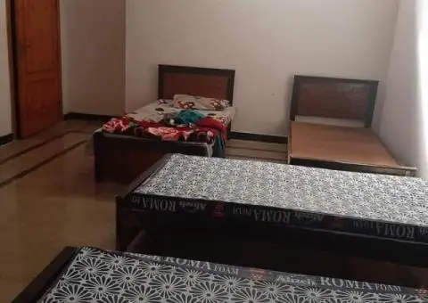 Boys Hostel near to Chaklala Scheme 3 branch of Faysal Bank - 1/5